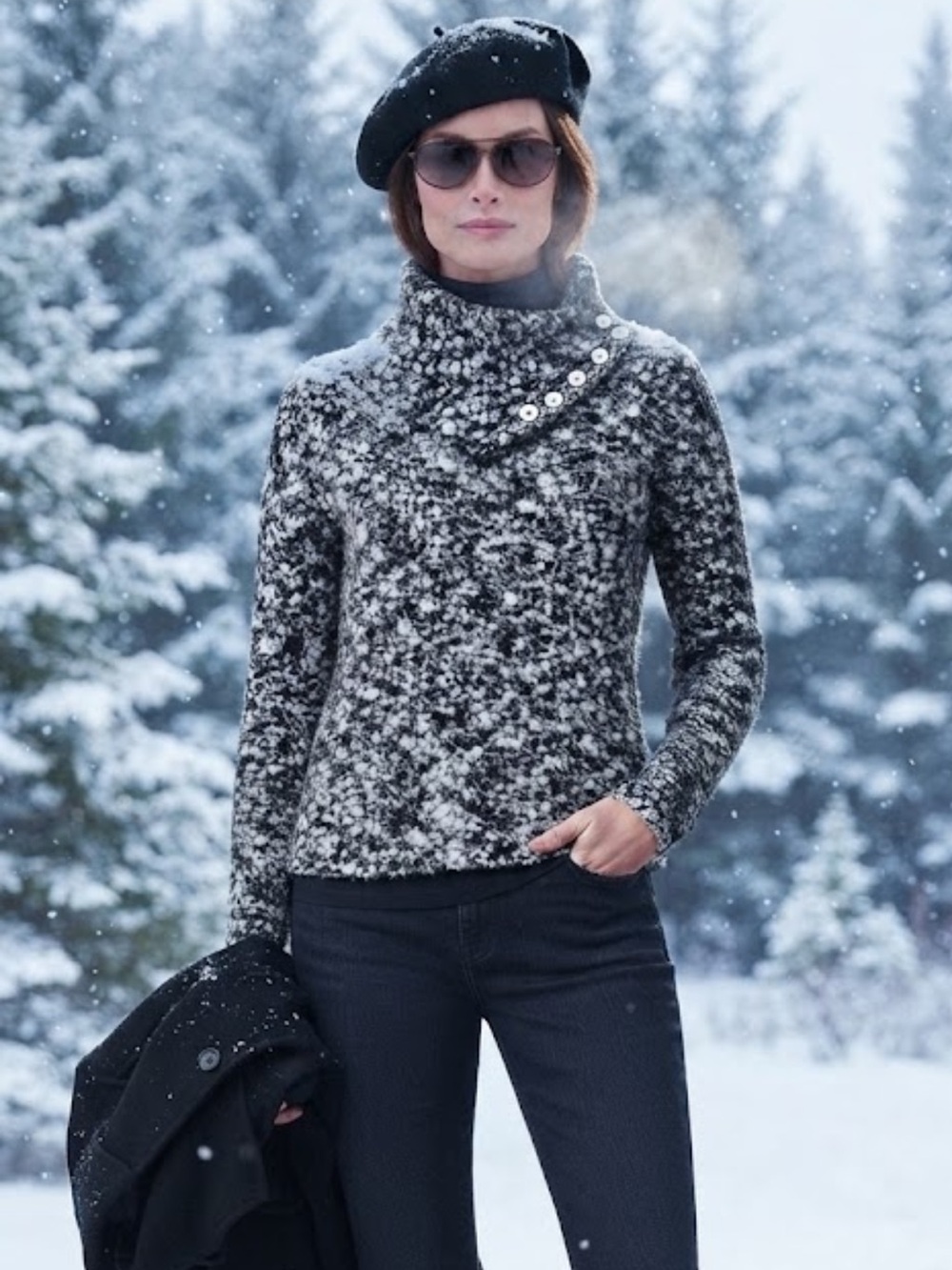 Vintage Marshall Field’s thick merino wool black and white turtleneck sweater